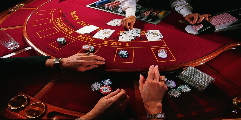 Poker Bóng Mini Là Gì? Kinh Nghiệm Chơi Poker Thắng Đậm
