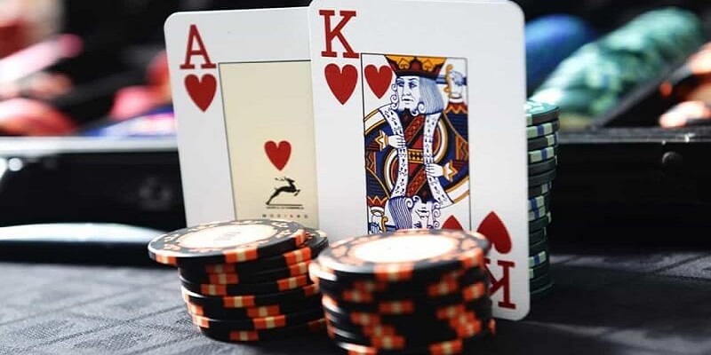 Cách quay Mini Poker Nổ Hũ GO88 dựa trên lịch sử cược