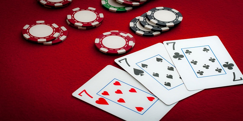 Luật chơi Poker Ba Lá Mini Hoàng Gia chi tiết trên GO88