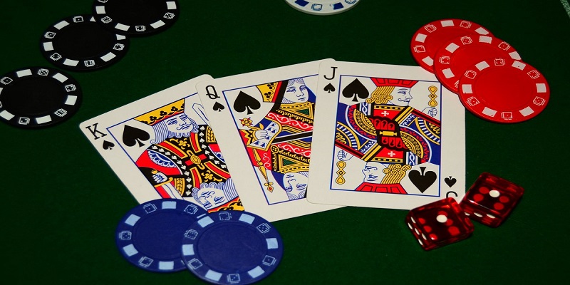 Top 3 Trò Chơi Poker Điện Tử Mini Hấp Dẫn Nhất 2023